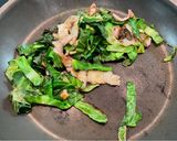 A picture of step 3 of Tompei-yaki : Japanese pork omelette (とん平焼き).