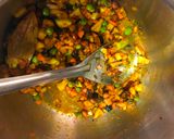 સ્વામિનારાયણ ખીચડી (swaminarayan khichdi recipe in Gujarati) રેસીપી સ્ટેપ4ફોટો