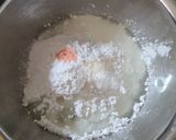 Foto langkah ke 2 dari resep Kue Mawar Tapioka Bunga Telang.
