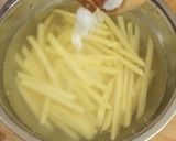 Foto langkah ke 2 dari resep Kentang Goreng Homemade Devina Hermawan.