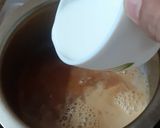 मसाला चहा (Masala Chai Recipe In Marathi) रेसिपी स्टेप 2 फोटो