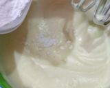 A picture of step 4 of 24 pineapple pastries.
