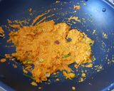 A picture of step 1 of Ayam betutu (spicy grilled chicken).