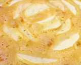 Фото кроку 4 до Простой и очень вкусный яблочный пирог.