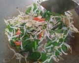 Foto langkah ke 3 dari resep Tumis Caisim tauge.