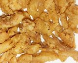 A picture of step 3 of Dry chilli chicken.