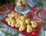Foto langkah ke 5 dari resep Simple Hearts Puff.