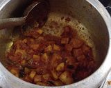 A picture of step 6 of Baigan aloo in gravy.