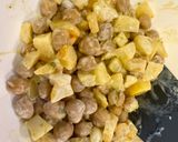 A picture of step 1 of Aloo Chana Chaat.