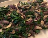 A picture of step 4 of Caramelised onion, spinach and goats cheese tart.