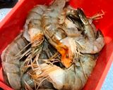 Foto langkah ke 1 dari resep Udang bawang mentega.