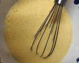 Foto del paso 2 de la receta: Tortilla esponjosa de champiñones y espinacas al cabrales