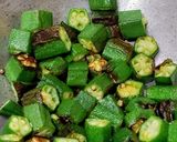 A picture of step 1 of Okra Amaranth Fry.