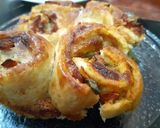 A picture of step 10 of Pizza Pinwheels.