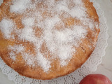 Torta rovesciata di mele al cocco