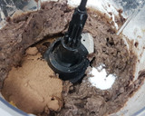 Foto del paso 3 de la receta: Brownie húmedo con dátiles