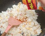 Foto langkah ke 4 dari resep Nasi Goreng Bakso Bumbu Kobe.