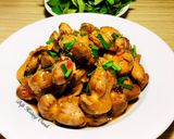 Hình bước làm 4 của món Mề Gà Xào Bơ