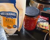 A picture of step 1 of Mayonnaise salsa vegetables dip.