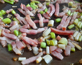 Foto del paso 2 de la receta: Champiñones a la plancha rellenos de bacon