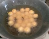 Foto langkah ke 3 dari resep Bola-bola ubi kopong.