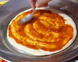 A picture of step 2 of Chicken Shawarma Pizza.