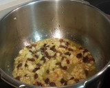 Foto del paso 2 de la receta: Lombarda con ajo, manzana y pasas