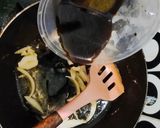 Foto langkah ke 5 dari resep Telur Masak Tomat.