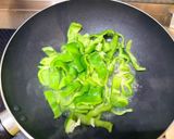 【炒】青椒炒牛肉的食譜步驟5照片