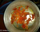 A picture of step 3 of Fried eggs.