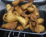 A picture of step 6 of Breakfast: Mahamri.