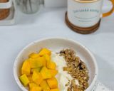 Foto langkah ke 3 dari resep Mango Yogurt Granola.
