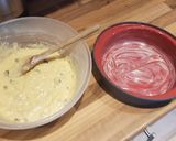 A picture of step 4 of Banana cake.