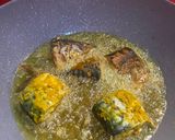A picture of step 4 of Ghanaian fish stew.
