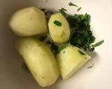 Une image de l'étape 3 de Samoussas viande hachée courgette fromage.