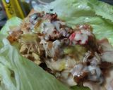 Foto del paso 13 de la receta: Wrap🌮de lechuga🥙de pollo, jamón🌯y cebolla caramelizada🥬🧅🍗🥓🍯🥙