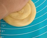 Foto langkah ke 10 dari resep Roti Maryam Renyah & Berlapis.