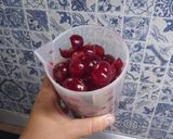 Retro meggyes gyümölcstorta recept fázis 3 fotója
