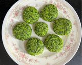 A picture of step 2 of Methi Matar Malai (New Version).