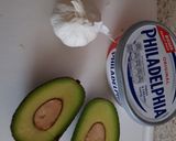A picture of step 1 of My Avocado Garlic & philly Cheese Dip. 😙.