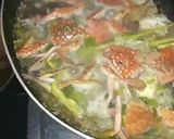 Foto langkah ke 6 dari resep Sayur goreng asem rajungan.