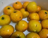 Foto del paso 1 de la receta: Técnica para pelar el tejocote para los tradicionales ponches!!!