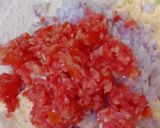 A picture of step 1 of Rajasthani Tikkar Parantha.