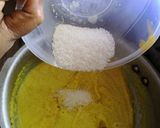 A picture of step 2 of Sooji ka Sheera.