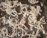 Foto del paso 5 de la receta: Cebolla frita en freidora de aire