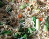 Foto langkah ke 4 dari resep Seblak mie.