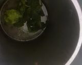 A picture of step 2 of Mint mojito.