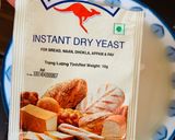 Hình bước làm 1 của món Vào bếp cùng con: bánh mì Việt Nam siêu dễ