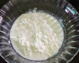 A picture of step 1 of Rose lassi.