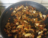 Foto del paso 3 de la receta: Solomillos de pollo con verduras y champiñón